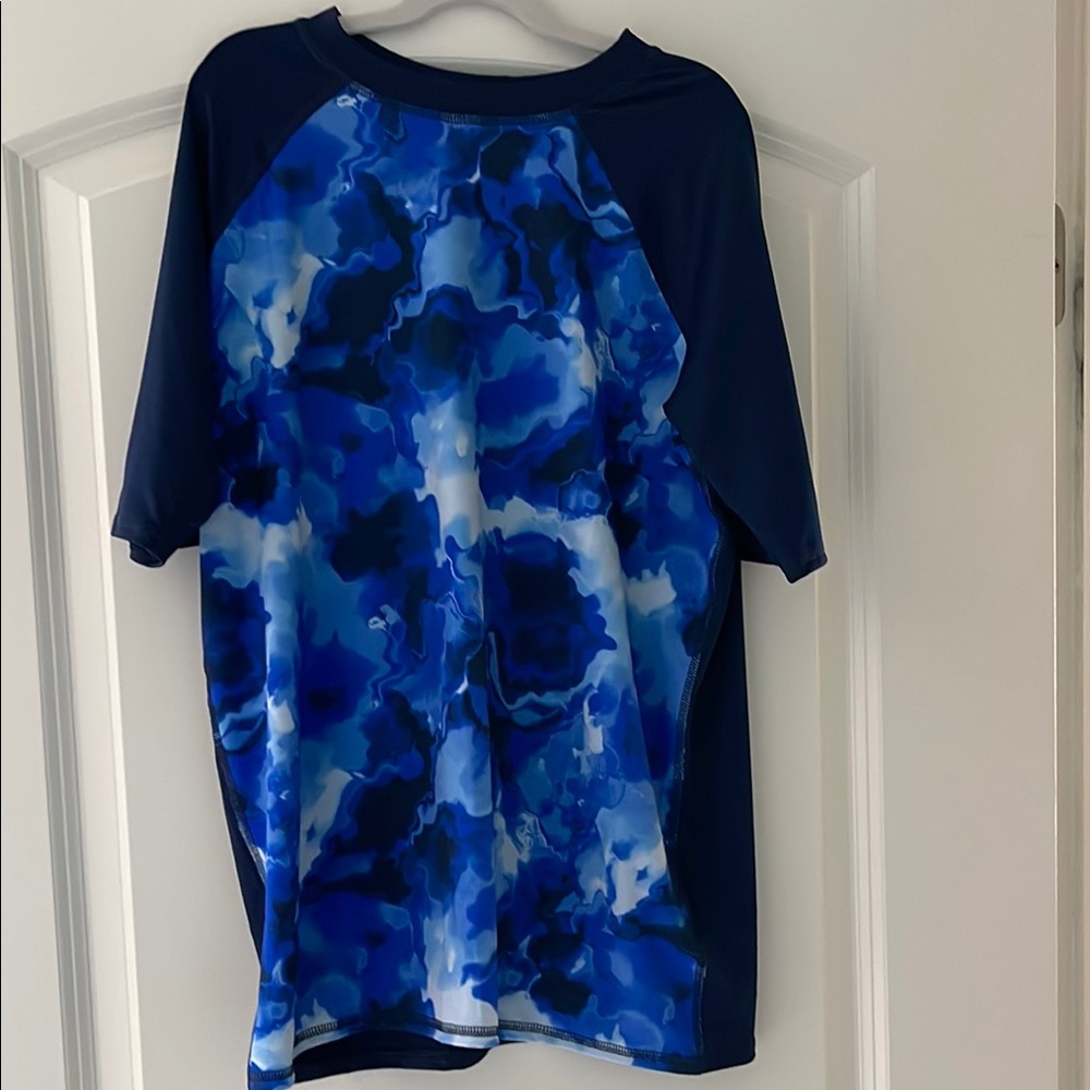 Boy’s Lands’ End Blue Patterned Rashguard